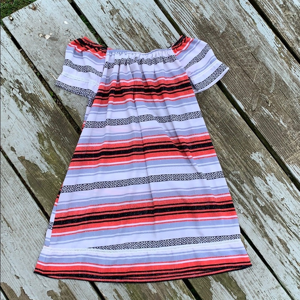 🌻 5 for $25 Off the Shoulder Boho Tribal Dress